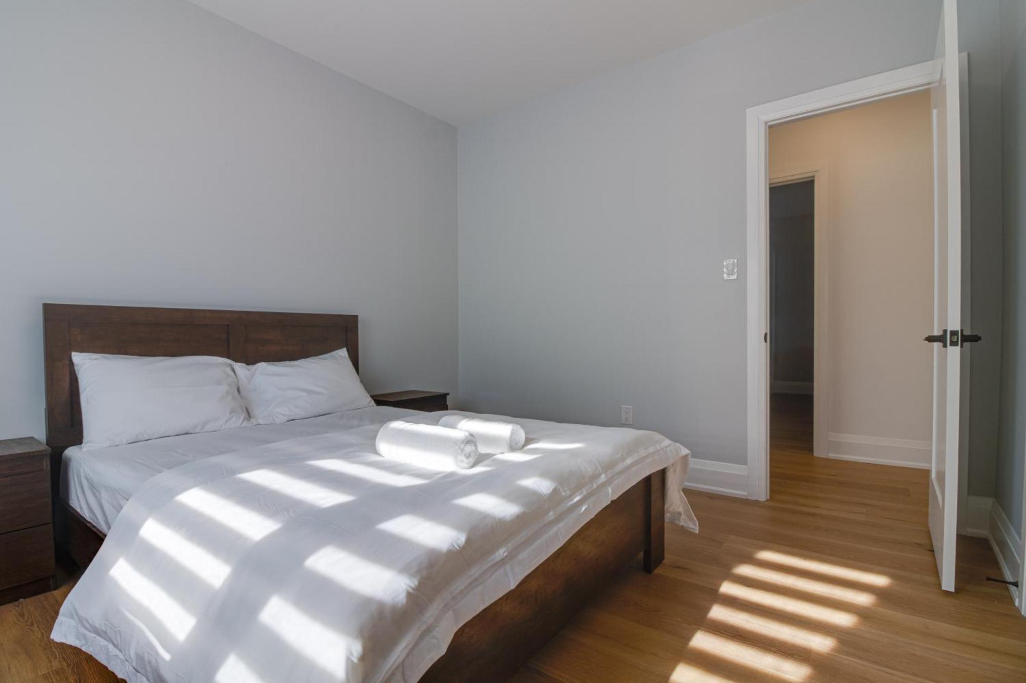 Apartamento Luxury House In Scarborough Toronto Exterior foto