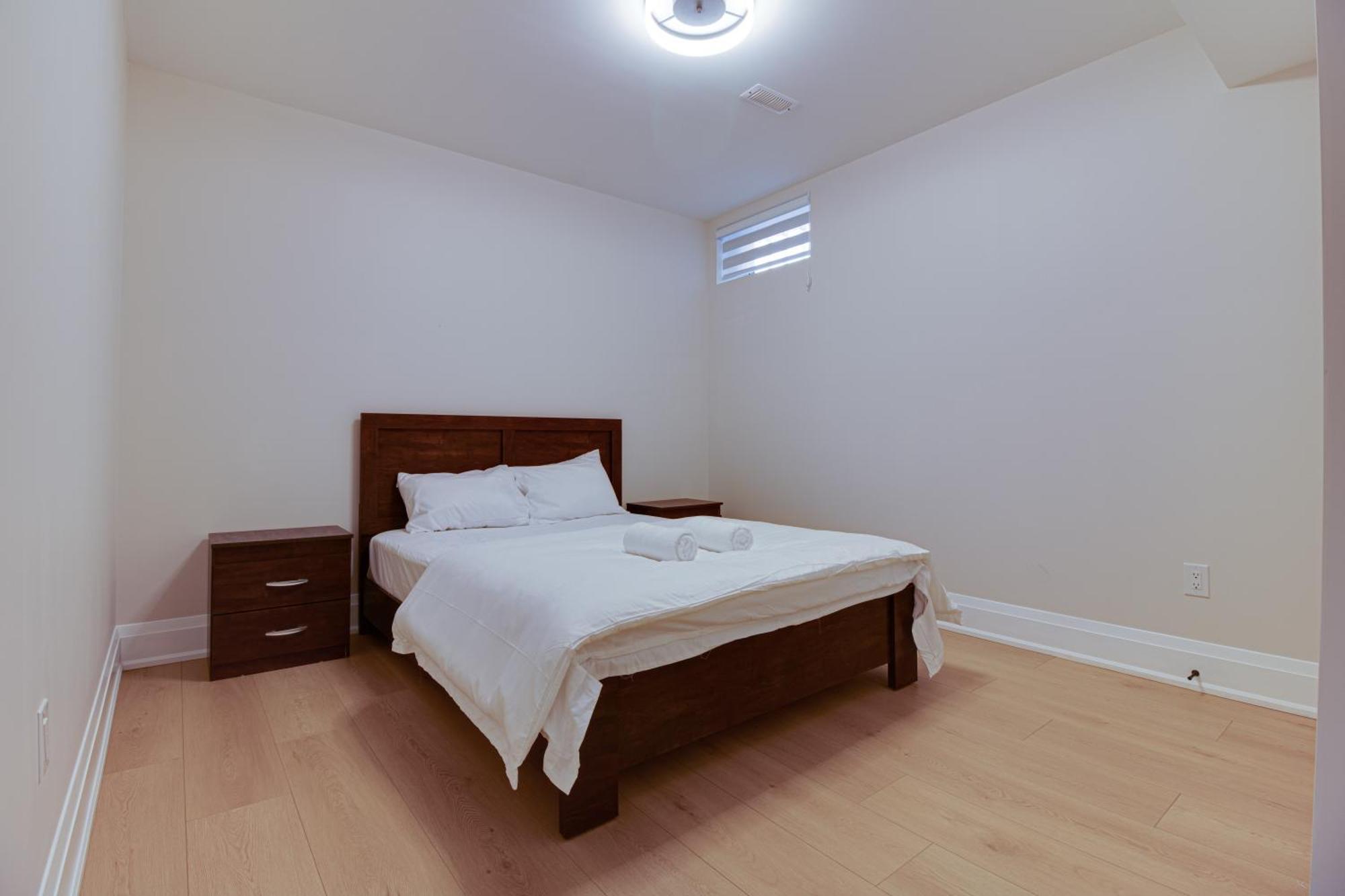 Apartamento Luxury House In Scarborough Toronto Exterior foto