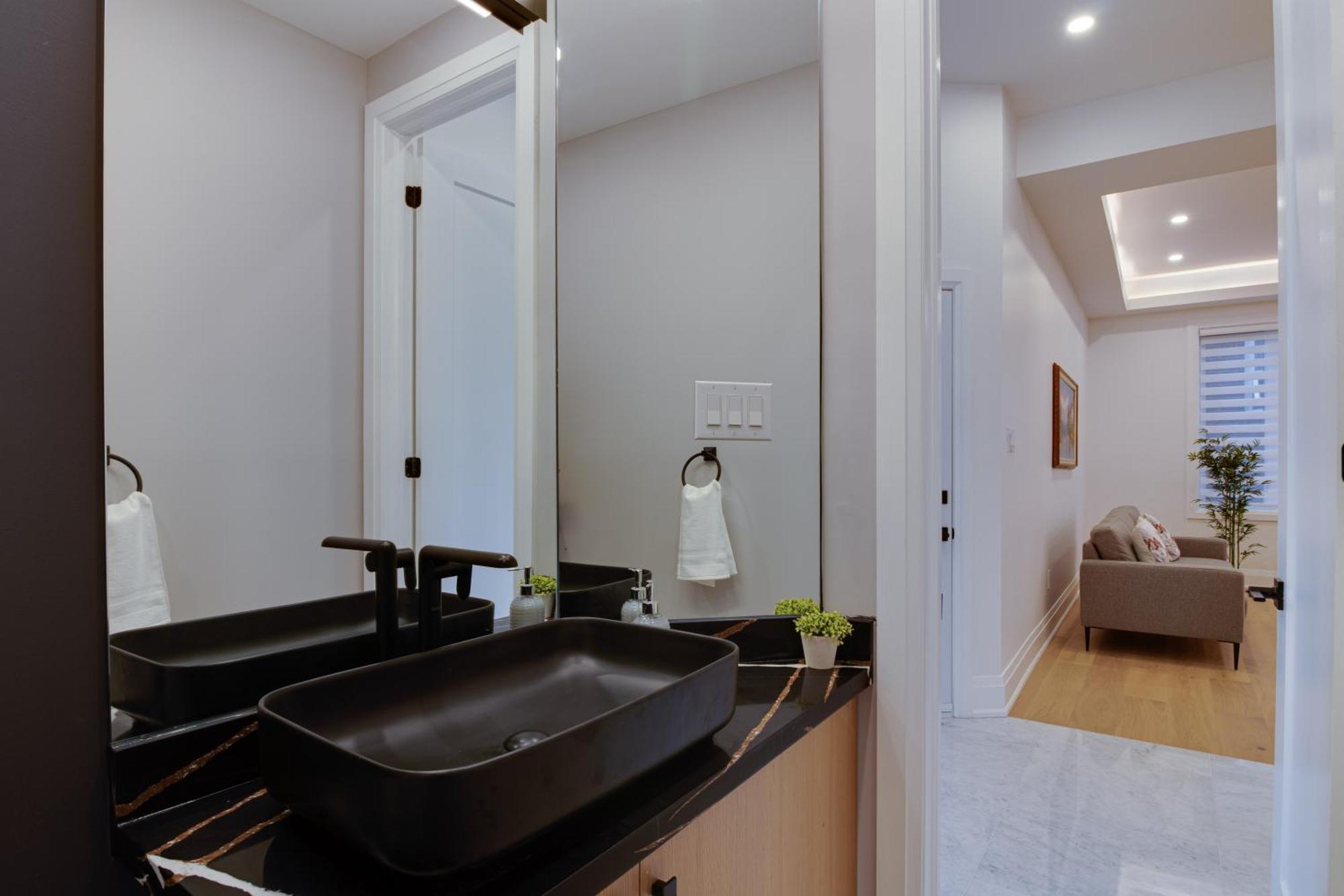Apartamento Luxury House In Scarborough Toronto Exterior foto
